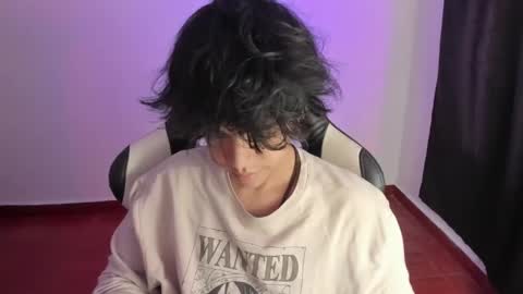 Snapshot of alan18n chatting on January 16, 2025, 3:35 pm alan18n online show from January 16, 2025, 3:35 pm