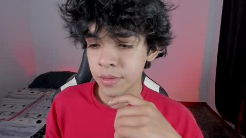 Snapshot of alan18n chatting on November 20, 2025, 4:56 am alan18n online show from November 20, 2025, 4:56 am