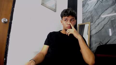 alan__smith online show from January 5, 2026, 7:39 pm