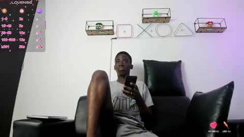 alan_blacke online show from September 8, 2025, 8:41 pm