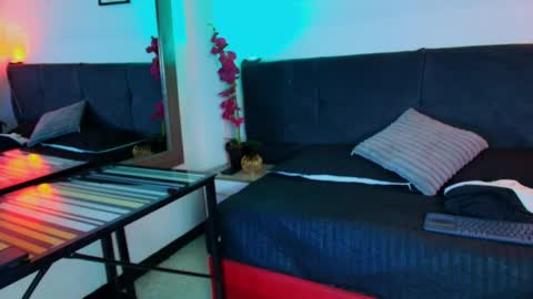 Snapshot of alan_colthon chatting on April 24, 2026, 2:47 am alan_colthon online show from April 24, 2026, 2:47 am