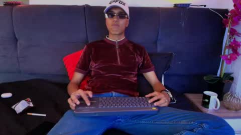 Snapshot of alan_colthon chatting on May 21, 2026, 3:46 am alan_colthon online show from May 21, 2026, 3:46 am