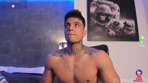 alan_morrys online show from December 17, 2024, 2:55 am