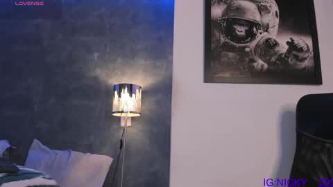 alan_morrys online show from February 26, 2025, 2:15 am