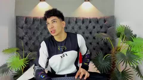 Alan online show from November 11, 2025, 1:00 pm