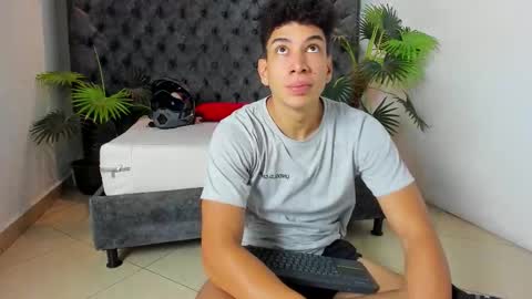 Alan online show from November 14, 2025, 12:59 pm