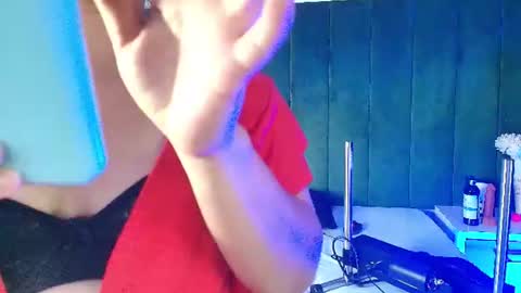 Snapshot of alana_petite chatting on July 8, 2026, 12:53 pm ALANA PETITE online show from July 8, 2026, 12:53 pm
