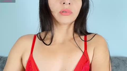 alana_pink95 online show from November 6, 2025, 10:16 am
