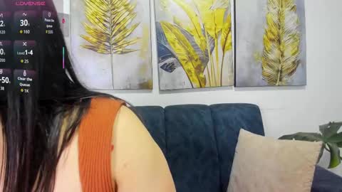 Alana  online show from October 6, 2025, 12:02 pm