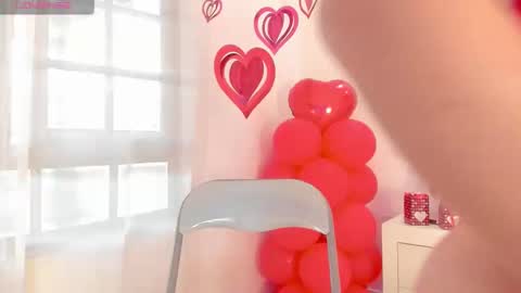 Snapshot of alana_then2 chatting on February 10, 2025, 9:36 pm       online show from February 10, 2025, 9:36 pm