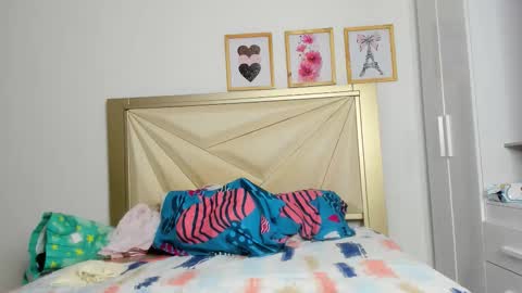 alana_vega69 online show from March 22, 2026, 10:57 pm