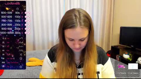 Julia online show from January 21, 2025, 12:07 pm