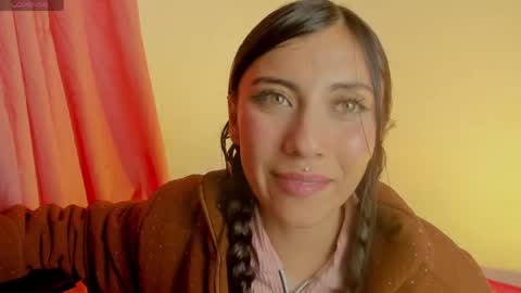 Snapshot of alanalois_ chatting on May 22, 2026, 3:57 am ALANA Please follow me online show from May 22, 2026, 3:57 am