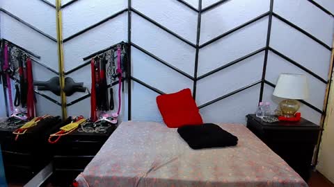 Alana online show from January 16, 2025, 10:02 pm