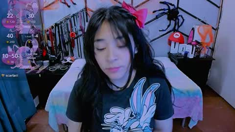 Alana online show from November 1, 2025, 7:16 pm