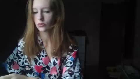 Elisa online show from March 7, 2025, 12:01 pm