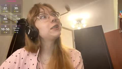 Stella online show from October 24, 2025, 8:33 am