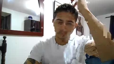 alanj998 online show from July 25, 2026, 6:38 pm