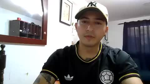 alanj998 online show from July 26, 2026, 9:43 pm