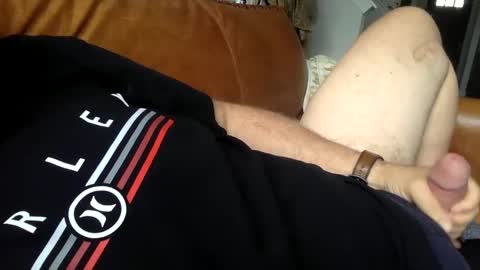 alankrieski1174 online show from September 16, 2025, 12:28 pm