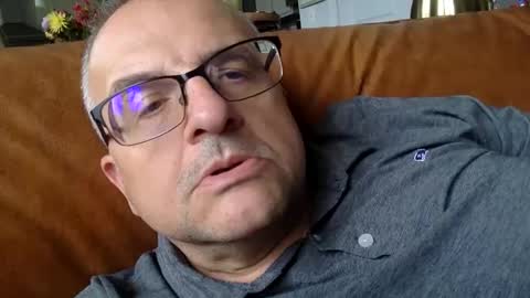 alankrieski1174 online show from September 23, 2025, 5:05 pm