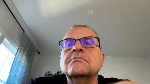 alankrieski1174 online show from October 31, 2025, 1:01 pm