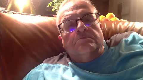 alankrieski1174 online show from November 19, 2025, 3:06 am