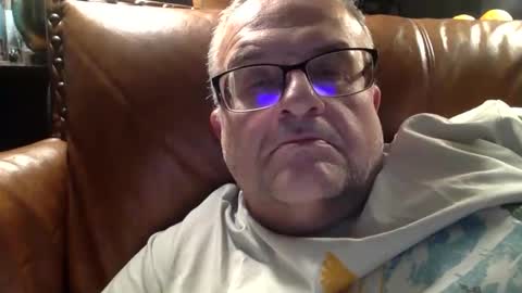 alankrieski1174 online show from November 25, 2025, 6:02 am