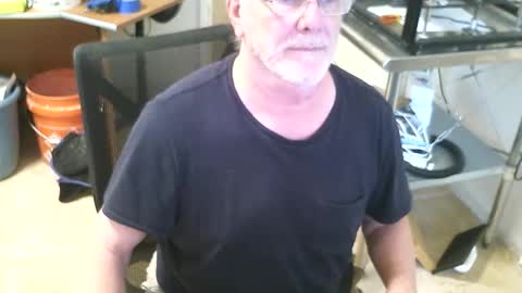 Alanlee10allen online show from November 24, 2025, 9:03 pm