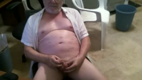 Alanlee10allen online show from July 26, 2026, 7:32 pm