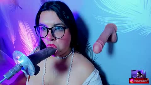 Snapshot of alanna_sloppy chatting on September 11, 2025, 6:52 pm alana silver online show from September 11, 2025, 6:52 pm