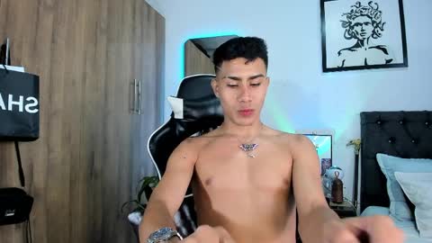 alannaughty_ online show from April 11, 2026, 9:41 pm