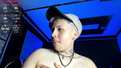 alanred_ online show from October 7, 2025, 9:01 pm