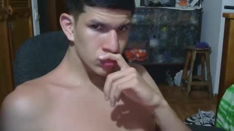 josevcam online show from September 22, 2025, 2:35 am