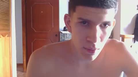 josevcam online show from October 20, 2025, 6:41 pm
