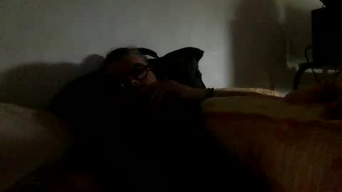 albandant online show from April 12, 2026, 9:03 am