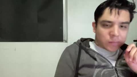 Snapshot of alber753713 chatting on May 25, 2026, 5:13 am alber753713 online show from May 25, 2026, 5:13 am