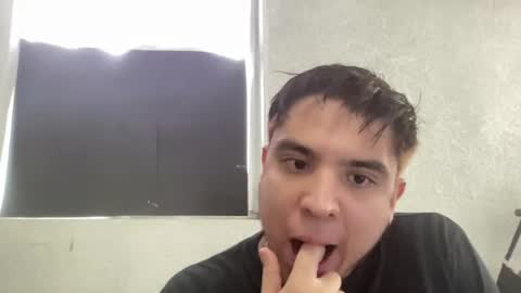 Snapshot of alber753713 chatting on June 16, 2026, 5:48 pm alber753713 online show from June 16, 2026, 5:48 pm