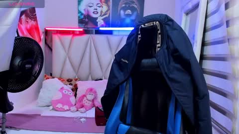 Snapshot of ale_noah_xxx chatting on December 10, 2024, 2:16 am ale_noah_xxx online show from December 10, 2024, 2:16 am