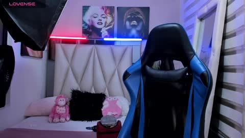 Snapshot of ale_noah_xxx chatting on January 5, 2025, 4:04 am ale_noah_xxx online show from January 5, 2025, 4:04 am