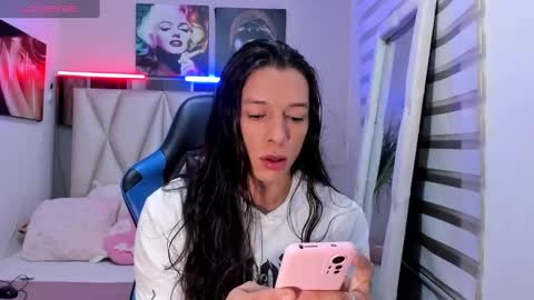 Snapshot of ale_noah_xxx chatting on January 12, 2025, 3:17 am ale_noah_xxx online show from January 12, 2025, 3:17 am