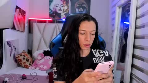 Snapshot of ale_noah_xxx chatting on January 22, 2025, 5:16 am ale_noah_xxx online show from January 22, 2025, 5:16 am