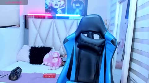 Snapshot of ale_noah_xxx chatting on February 1, 2025, 3:41 am ale_noah_xxx online show from February 1, 2025, 3:41 am