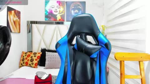 Snapshot of ale_noah_xxx chatting on March 9, 2025, 5:33 am ale_noah_xxx online show from March 9, 2025, 5:33 am