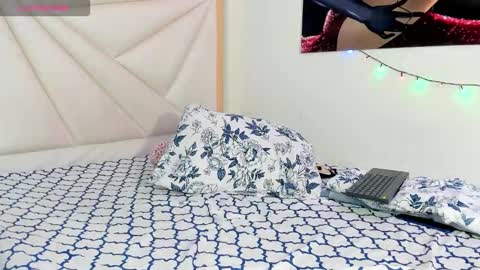 Snapshot of ale_noah_xxx chatting on March 1, 2026, 7:38 pm ale_noah_xxx online show from March 1, 2026, 7:38 pm