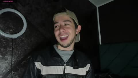 ALEC ANDREWS online show from March 1, 2025, 7:26 pm