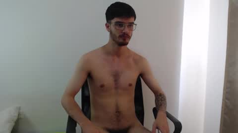 Snapshot of aleex_miller chatting on September 10, 2025, 3:34 pm aleex_miller online show from September 10, 2025, 3:34 pm