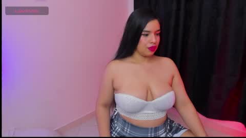 Snapshot of alehank chatting on April 16, 2026, 6:14 am Roxana online show from April 16, 2026, 6:14 am