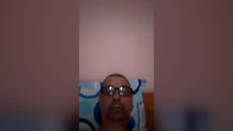 Snapshot of aleira777 chatting on June 21, 2026, 5:21 am aleira777 online show from June 21, 2026, 5:21 am