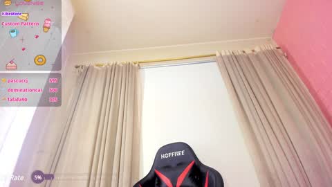 Aleja Hill online show from December 11, 2024, 11:30 am